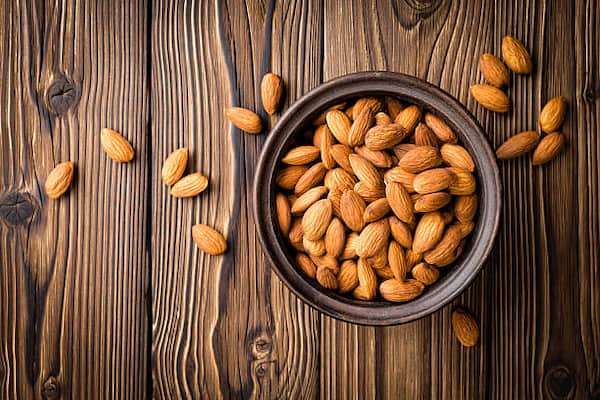 تصویر 5 از قیمت خرید مغز بادام درختی با فروش عمده